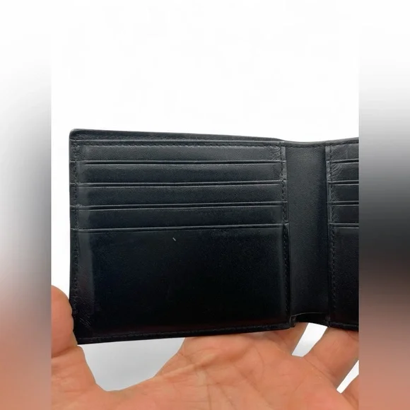 MCM Michael Cromer Munich Brushed Silver Mens Bi-Fold Wallet (Limited Edition) - Picture 4 of 9